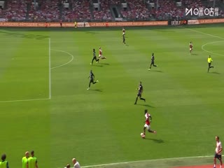 法甲联赛 布雷斯特VS里尔 20250817海报