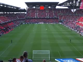 法甲 雷恩vs勒阿弗尔 20230827海报