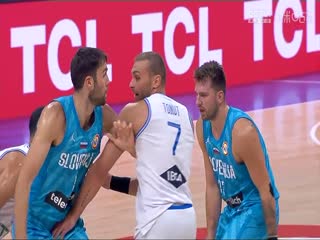 男篮世界杯 意大利VS斯洛文尼亚 20230909（原声）海报