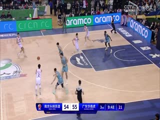 CBA常规赛 南京头排苏酒VS广东华南虎 20231112（王港）海报