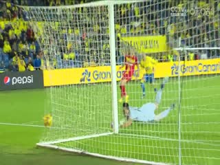 西甲  拉斯帕尔马斯vs赫塔菲 (张天翼) 20231201海报