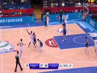 CBA常规赛第18轮 青岛国信水产VS浙江东阳光药 20231218（郭知昊）海报