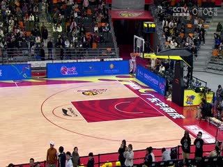 CBA常规赛第19轮 广东华南虎VS南京头排苏酒 20231219（明星视角-胡明轩）海报