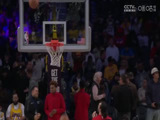 NBA常规赛 火箭VS湖人 20250401海报