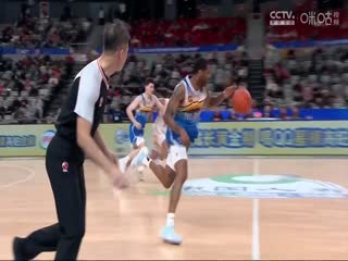 CBA常规赛第39轮 新疆伊力特VS深圳马可波罗 20250312海报