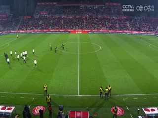 西甲联赛 吉罗纳VS瓦伦西亚 20250316海报