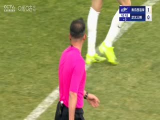 中超联赛 青岛西海岸VS武汉三镇 20250303海报