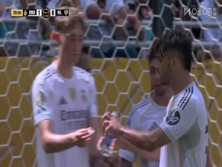 世俱杯小组赛 皇家马德里VS利雅得新月 20250619海报