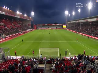 法甲联赛 布雷斯特VS里尔 20250511海报