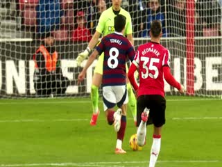 英超联赛 诺丁汉森林VS布莱顿 20250201海报