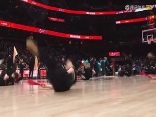 NBA常规赛 黄蜂VS篮网 20250211海报