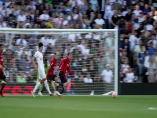 英超联赛 南安普顿VS伯恩茅斯 20250215海报