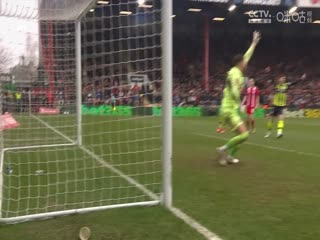 足总杯第四轮比赛 伯明翰VS纽卡斯尔联 20250209海报