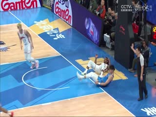 CBA常规赛第46轮 北京控股VS北京北汽 20240322（杨健、李根）海报