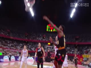 CBA常规赛第38轮 深圳马可波罗VS广东华南虎 20240203（陈广锐、苏坤雄）海报