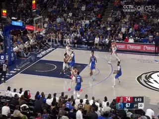 NBA常规赛 开拓者VS独行侠 20250110海报