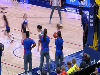 NBA常规赛 马刺VS掘金 20250104海报