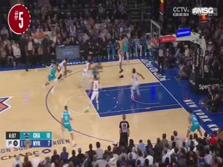 NBA常规赛 魔术VS76人 20241207海报