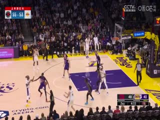 NBA常规赛 猛龙VS湖人 20241111海报