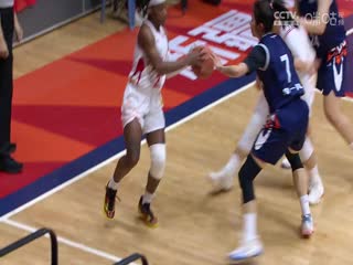 WCBA常规赛A组 新疆天山VS浙江稠州银行 20241121海报