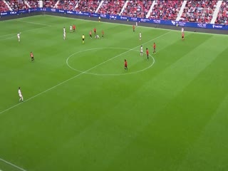 西甲联赛 奥萨苏纳VS巴拉多利德 20241102海报