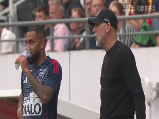 法甲联赛 朗斯VS布雷斯特 20240825海报