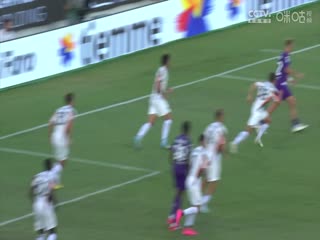 意甲联赛 佛罗伦萨VS威尼斯 20240826海报