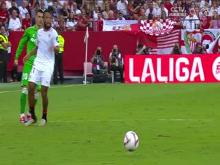 西甲联赛 塞维利亚VS皇家贝蒂斯 20241007海报