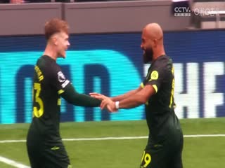 英超联赛 伊普斯维奇VS阿斯顿维拉 20240929海报