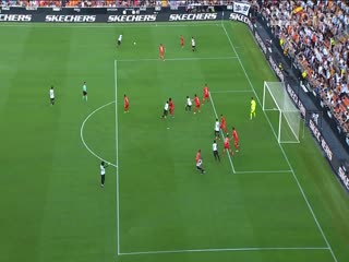 西甲联赛 瓦伦西亚VS奥萨苏纳 20240925海报