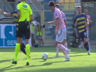 意大利杯第一轮 帕尔马VS巴勒莫 20240812海报