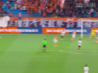 中超联赛 青岛海牛VS成都蓉城 20240626海报