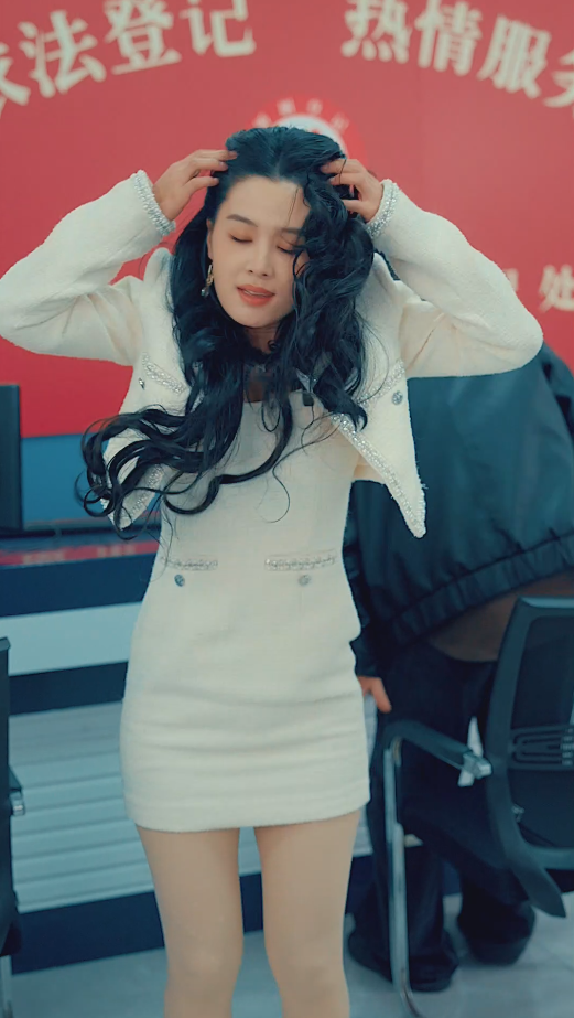 甜蜜攻略：陆总前妻太傲娇海报