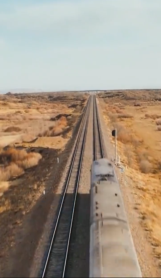 列车逃杀我能推算未来海报