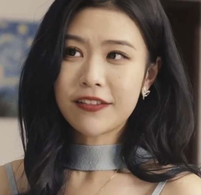 神秘的妻子海报