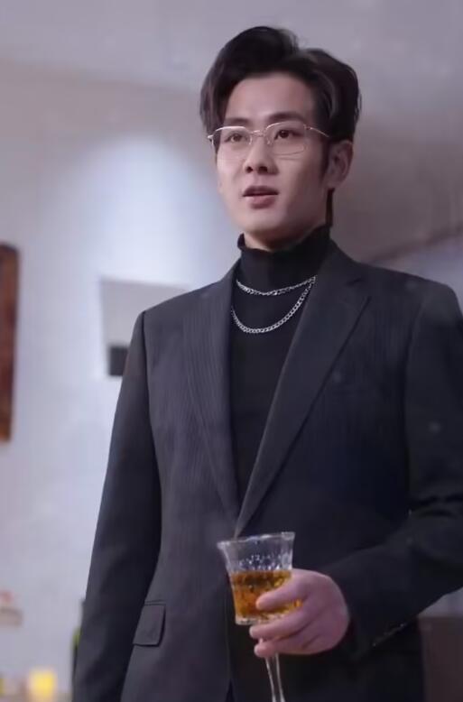 爱我大可不必海报