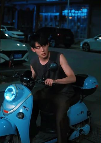 我爸是九州首富海报