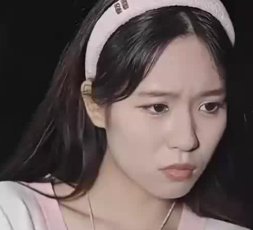 闪婚后被豪门大叔宠上瘾海报