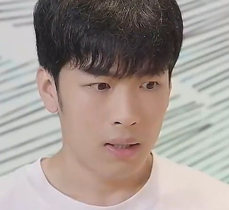 女总裁的保镖男友海报