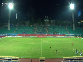 中甲联赛 南京城市VS佛山南狮 20250921海报