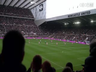 英超联赛 利兹联VS伯恩茅斯 20250927海报