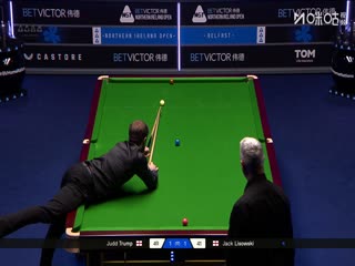 2025斯诺克北爱尔兰公开赛决赛上半场回放 杰克·利索夫斯基4-4贾德·特鲁姆普 20251027海报