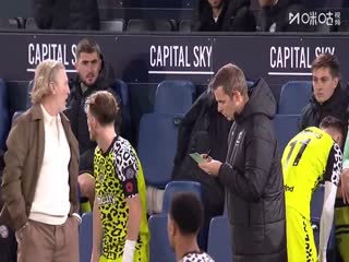 足总杯第一轮 卢顿VS绿色森林流浪 20251101海报