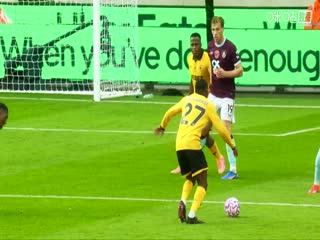 英超联赛 桑德兰VS埃弗顿 20251104海报