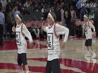 NBA常规赛 雄鹿VS猛龙 20251105海报