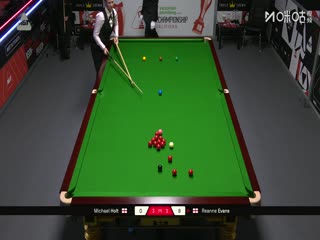 斯诺克英锦赛资格赛第二轮112进80 迈克尔·霍尔特6-5瑞安·埃文斯 20251123海报