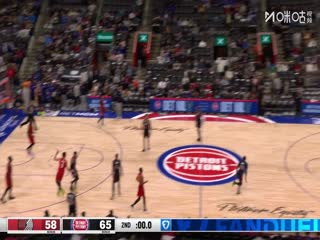 NBA常规赛 开拓者VS活塞 20251206海报