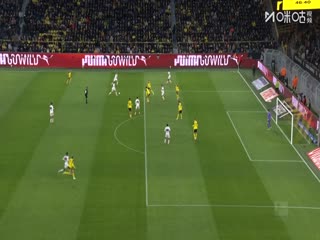 德甲联赛 门兴格拉德巴赫VS沃尔夫斯堡 20251213海报