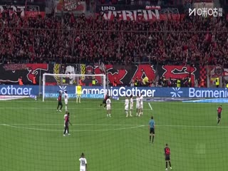 德甲联赛 法兰克福VS奥格斯堡 20251213海报